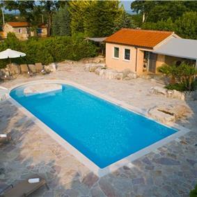 5 Bedroom Istrian Villa Estate with Large Pool and Gardens near Barban, Sleeps 12